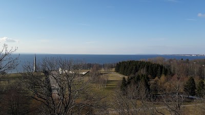 Photos of Maarjam&auml;e kunstmuruv&auml;ljak