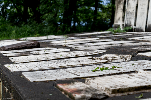 McCormick Cemetery - Thumbnail