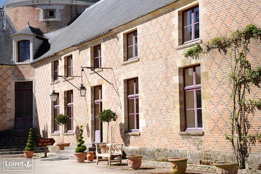 Chateau De Chamerolles Chilleurs Aux Bois Destimap Destinations On Map