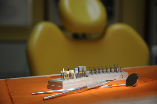 Studi Dentistico Associato dei Dott. Deiana G. Mura D. Pani E.