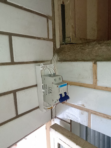 Newton Eletricista ( Atendimento de qualidade! )