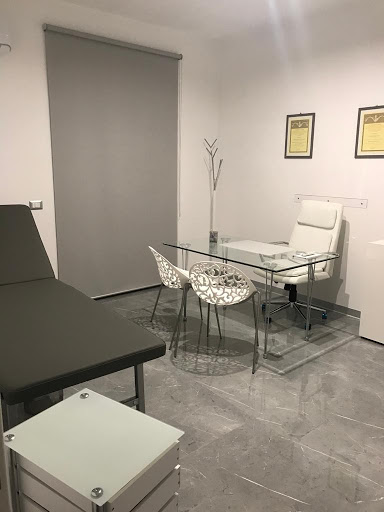 PierreStudio Dermatologico (Dott.ssa Teresa Russo, Dott. Vincenzo Piccolo) - Thumbnail