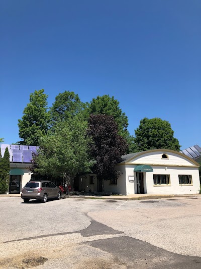 Seavey Street Laundromat