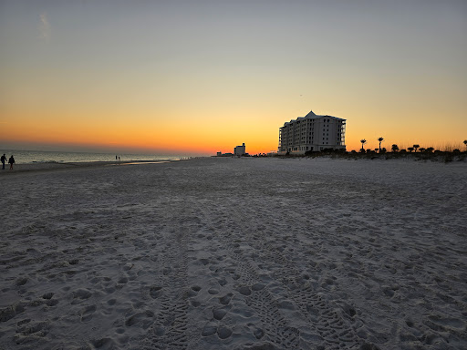 The Salty Rose Beach Bar & Grill - Thumbnail