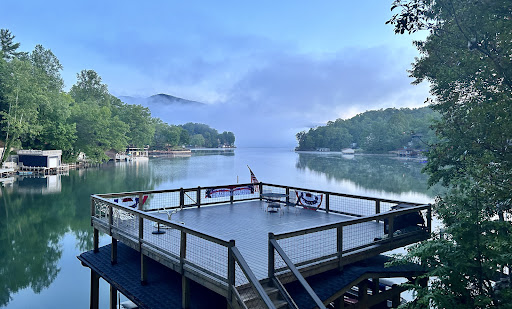 Lake Lure Boat Rental - Thumbnail