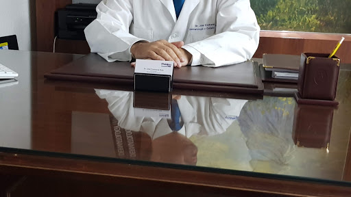 Dr. José Contreras Ruiz. Dermatólogo en Los Cabos