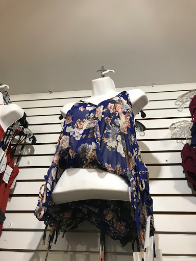 Monami Women's Fashion Store - Thumbnail