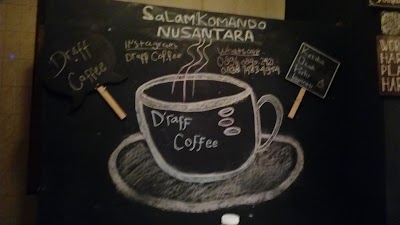Photos of Saung Salak Condet