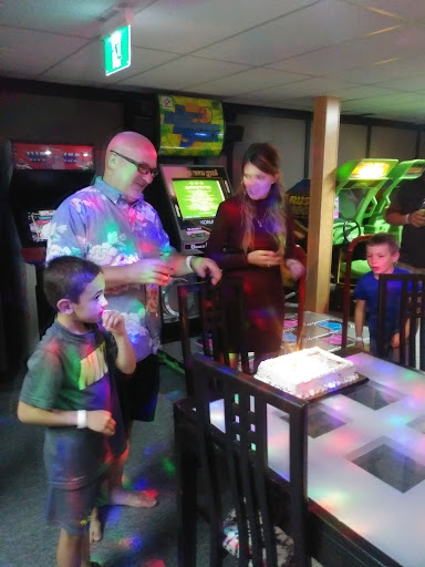 Party Zone 51 - Visual
