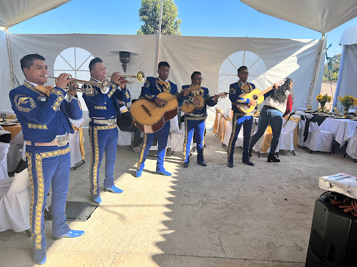 MARIACHIS del SOL MEXIQUENSE y El Súper Show de LUIS JOEN