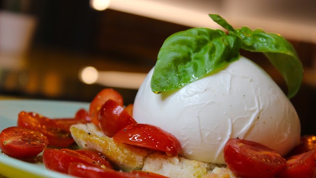 Tamo Mozzarella Bar
