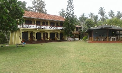 Photos of Kadolana Beach Hotel