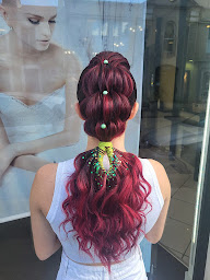 Photo n°13 de Adam Coiffure à Auch (Salon de coiffure)