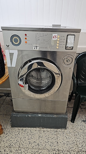 Clifton Road Launderette - Thumbnail