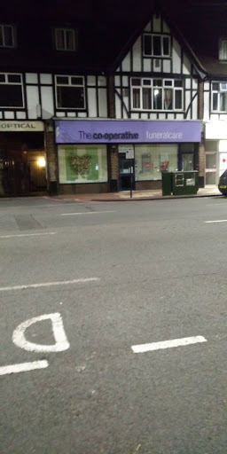 Co-op Funeralcare, Morden - Thumbnail