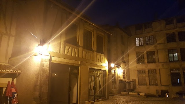 La Marquise Assoiffée