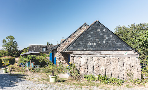 Photo de Les Gîtes du Finistère : maisons de vacances en bord de mer, avec piscine entre CONCARNEAU et PONT-AVEN dans le Finistère à Melgven (29140)