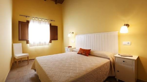 Apartamentos Rurales El Guindal - Thumbnail