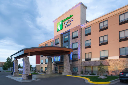 Holiday Inn Express & Suites Bismarck by IHG - Bismarck, North Dakota