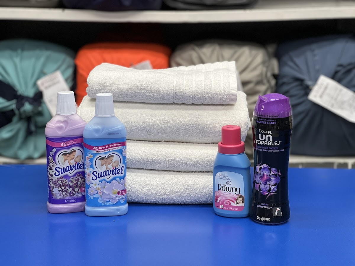 Gentle Wash Laundromat - Manhattan laundromat interior in New York City, NY