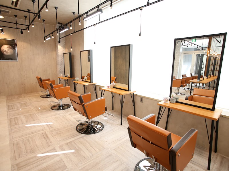 Agu hair lark 三島本町タワー