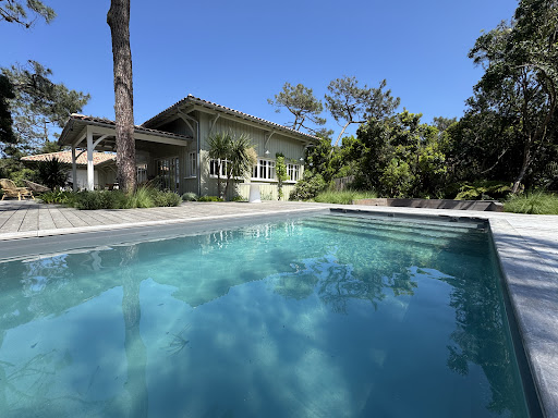 Photo de AQUANOV piscines à Sablons (33910)