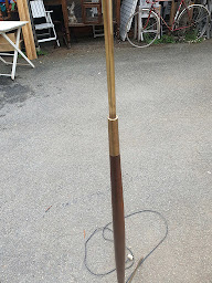 Photo n°6 de 1963 brocanteur Eric Nemec . antiquaire . meubles . luminaire . millitaria . vaisselle .pont aven .Finistère .Bretagne . à Pont-Aven (Service de restauration d'œuvres d'art)