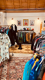 Photo n°10 de Friperie Beldi's Vintage à Penmarch (Friperie)