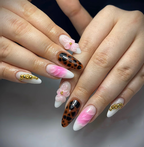 V Nails & Spa _ Arnold