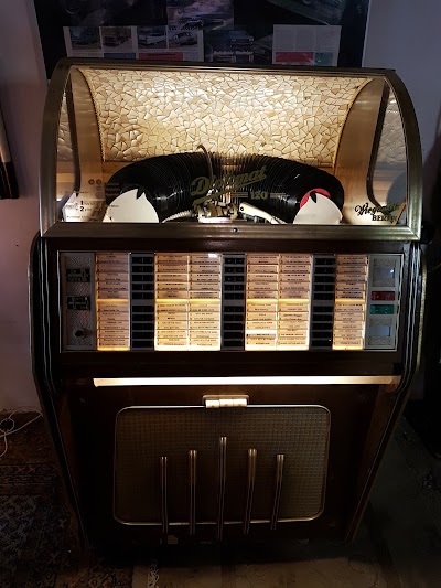 Photos of Cadillac Museum GmbH