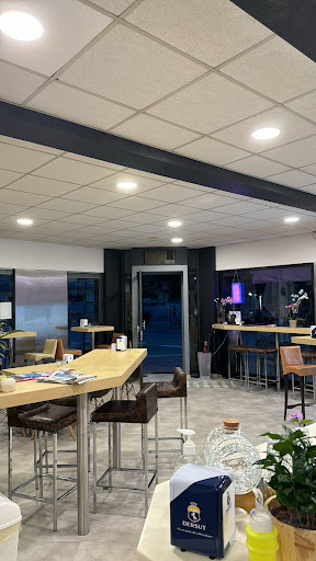 BAR QBO - Visual