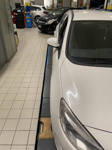 Officina Meccanica Menegazzo Di Menegazzo Elia e Figli (S.N.C.) - Thumbnail