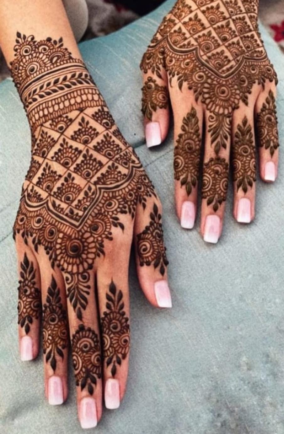 HENNA LIVERPOOL ( hennaliverpool.com ) - PROFESSIONAL ARTIST - Mehndi Artists - photo 1