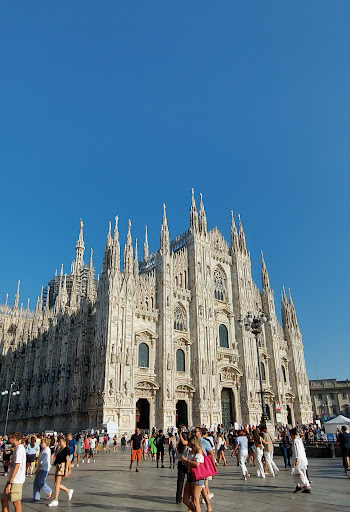 Mediolan City