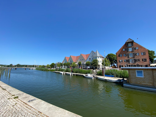 Manuels Fischhandel - Thumbnail