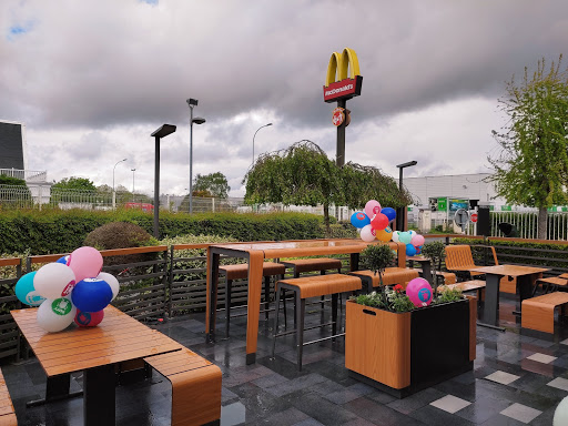 Photo 4 - Burger King