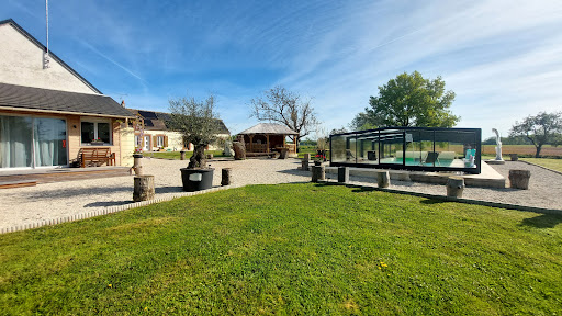 Photo de Nature et Hotes - gîte- piscine chauffée