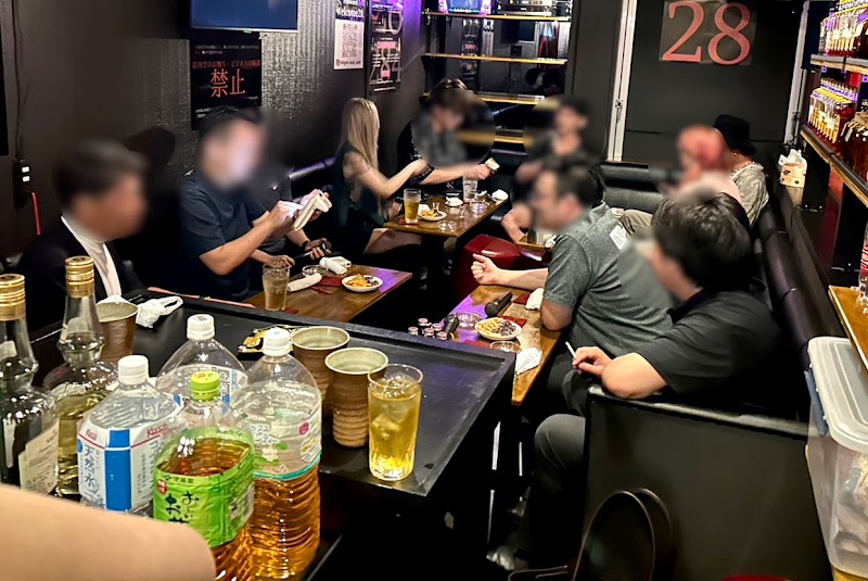 錦糸町 スナック ２８ 【テキーラ飲み放題!!!】