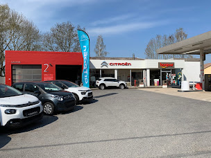 Photo n°1 de GARAGE RENAUDIN CEDRIC - Citroën et Peugeot à Attigny (Concessionnaire automobile)