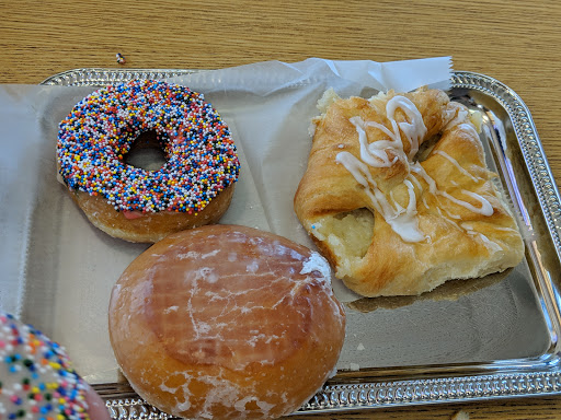 Good Things Donuts - Visual