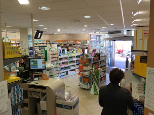 Photo n°2 de Pharmacie du Cret à Plateau d'Hauteville (Pharmacie)