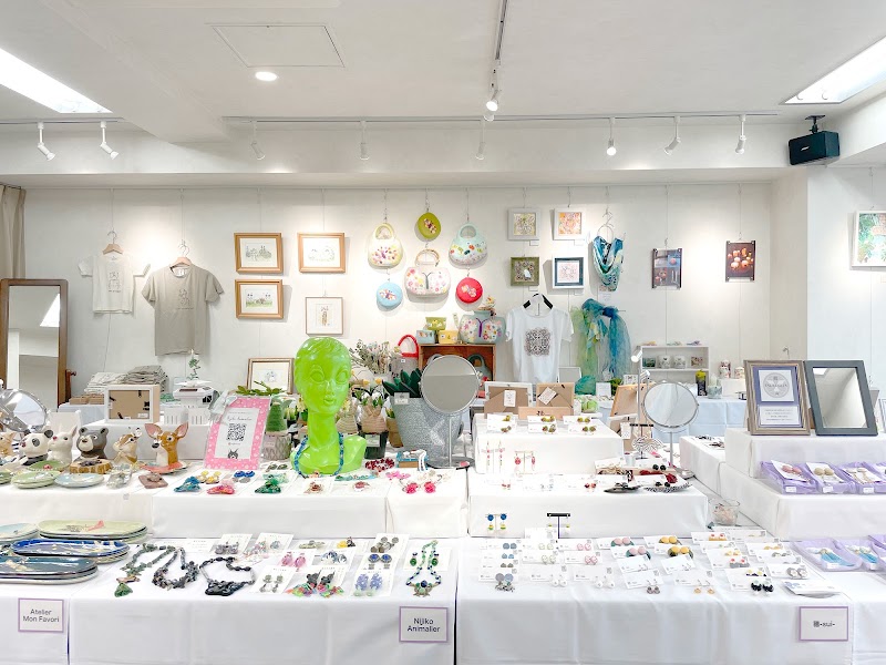 ギャラリエ・ジュラ - GALERIE du JURA