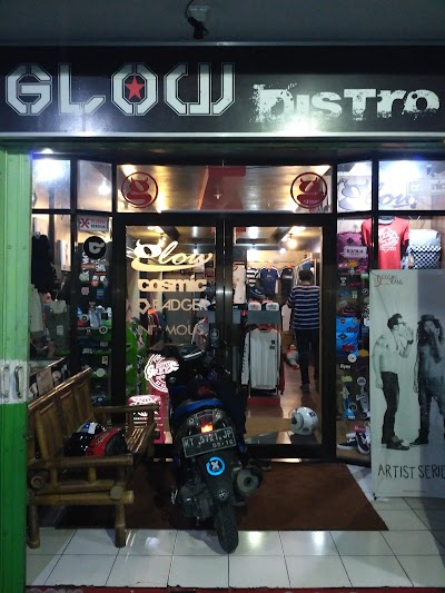 photo of GLOW Distro