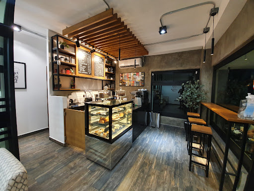 Le Tasse Cafe - Thumbnail
