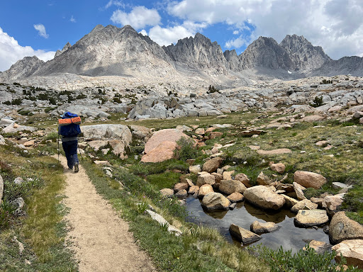 Bishop Pass Trailhead