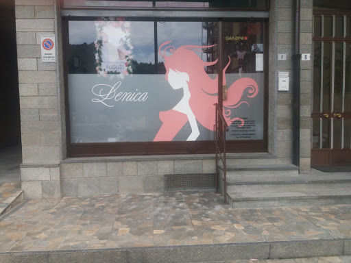 Hairteliér Di Merlo Lenica Gallery - Italy