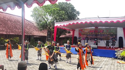 Photos of SMPN 2 Purwokerto