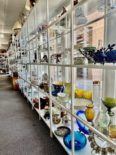 Silver Key Thrift Store: Tri-Lakes - Thumbnail
