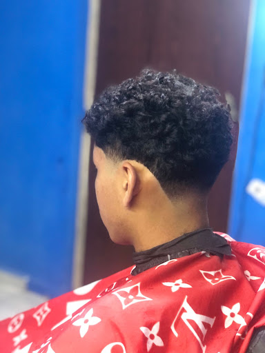Reyes Barber Studio