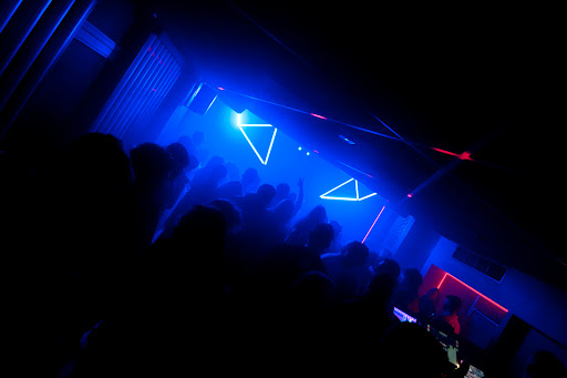 CLUB3